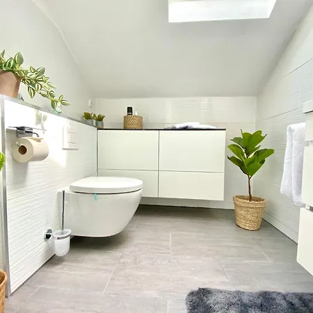 Butler Alpspitz Kueche Parken Balkon * Nesselwang